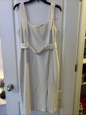 Banana Republic Classic Cream Sleeveless Belted Midi Dress size 14P NWT